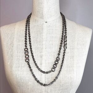 Vintage silver tone long chunky chain necklace